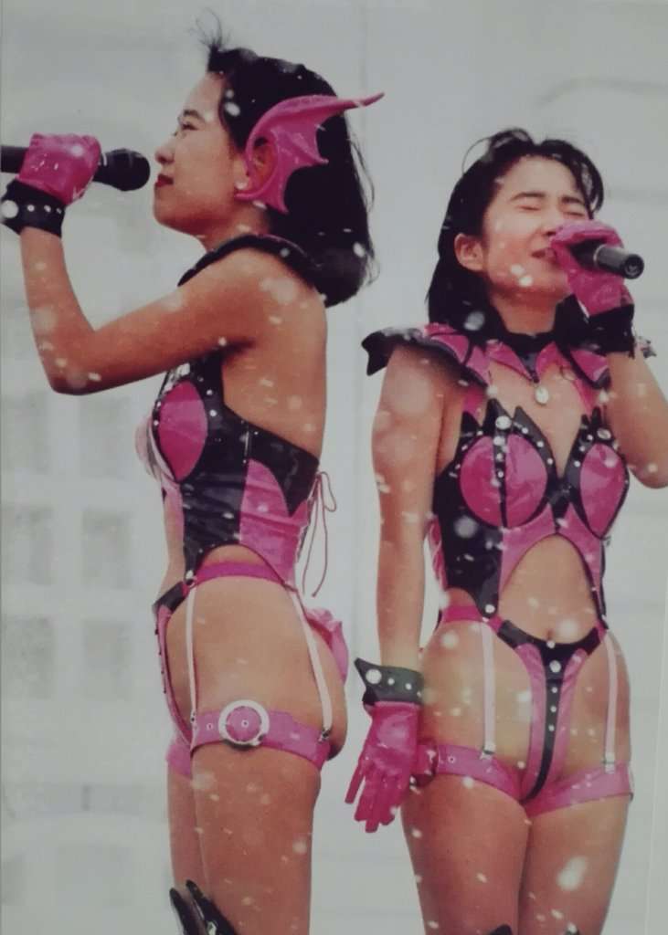 アイドルが雪まつりに水着で登場、ネットで“バズリ”も運営謝罪「管理責任を重く受け止めております」