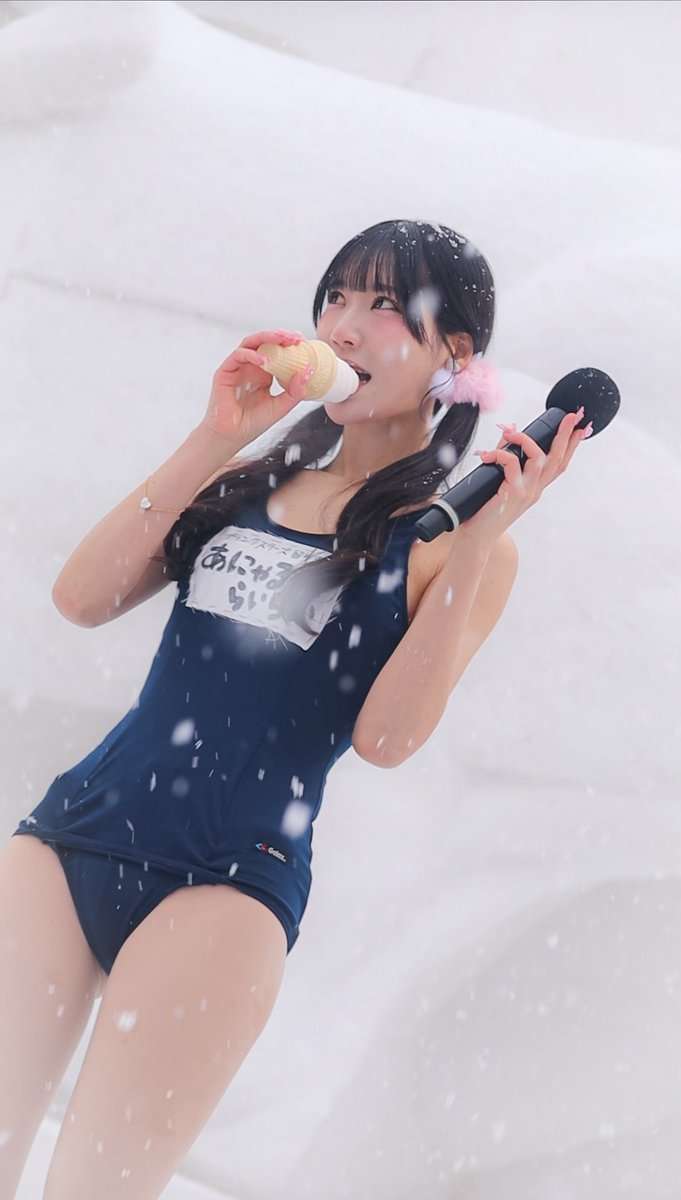 アイドルが雪まつりに水着で登場、ネットで“バズリ”も運営謝罪「管理責任を重く受け止めております」