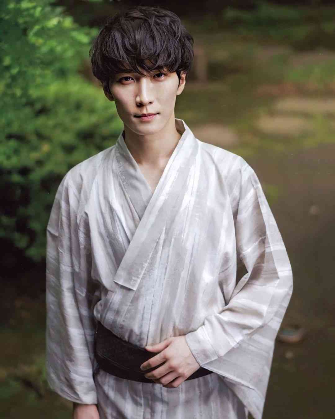 イケメン俳優の和装