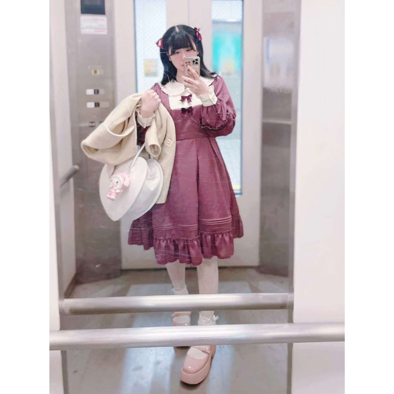 女性の「残念すぎるデート服」図鑑。甘めカーディガンが婚活でモテないワケ＜2026年最新版＞
