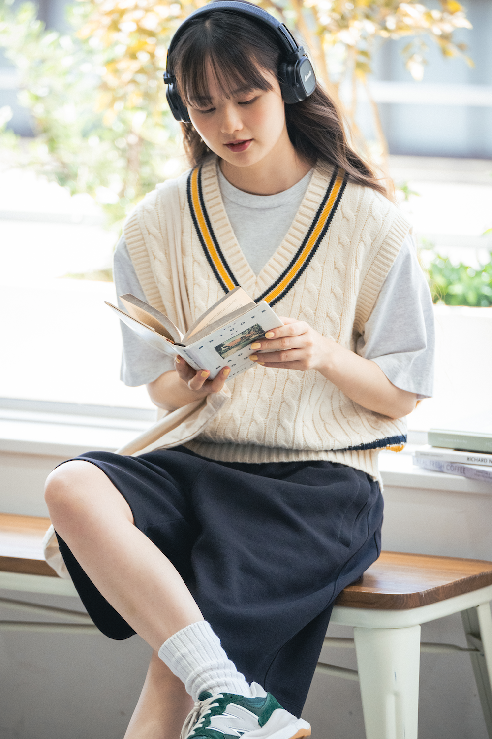 女性の「残念すぎるデート服」図鑑。甘めカーディガンが婚活でモテないワケ＜2026年最新版＞