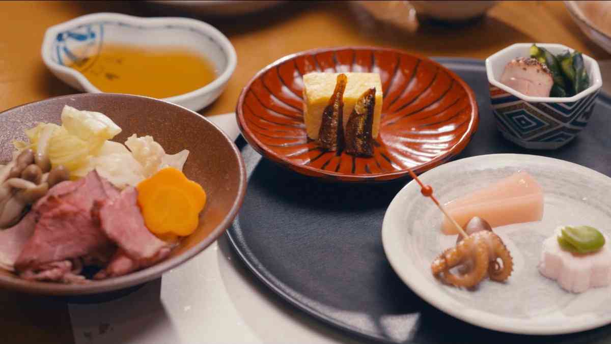 家庭科のピザで搬送された中学生、原因は…塩「3つまみ」を理解できずに調理し塩分過多か