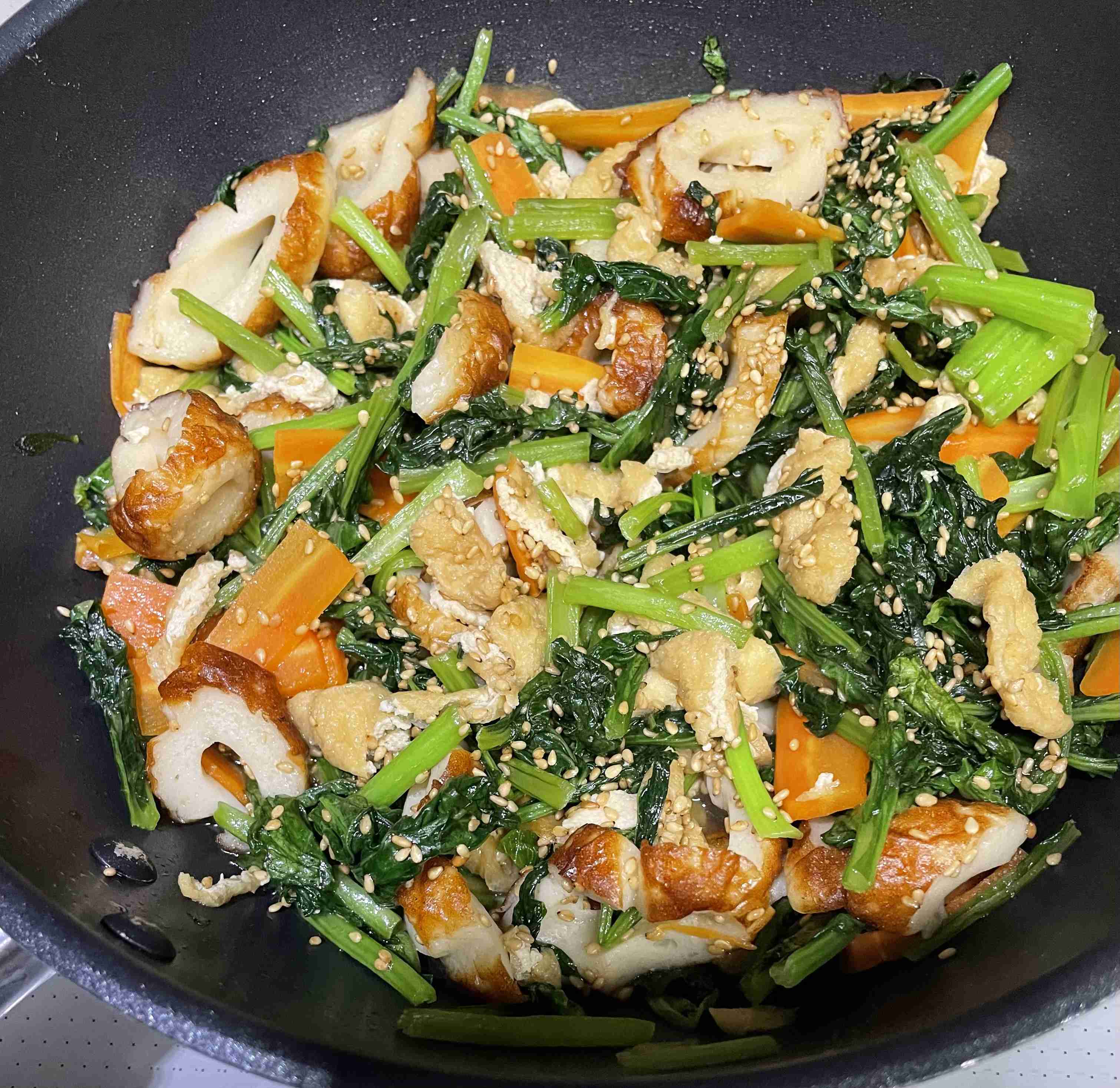 【料理】小松菜でよく食べているレシピを教えてください！