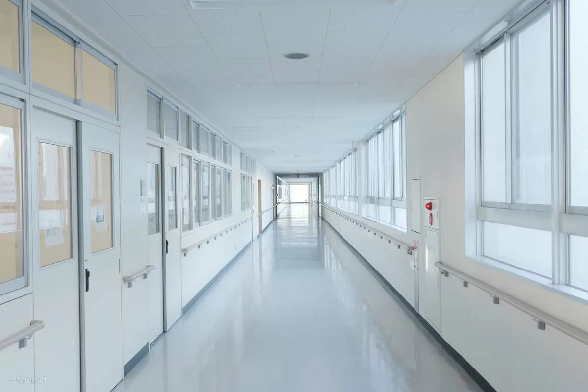 老化で顔が伸びたなって人