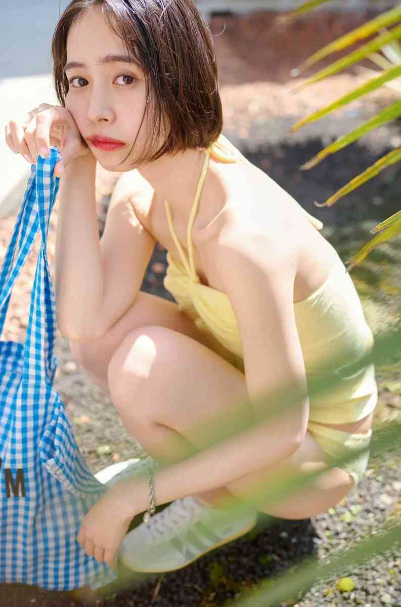 胸の悩み（貧乳、巨乳、垂れ、張りの無さ、バストトップの色、形、etc.）【part10】