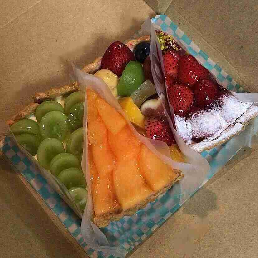今食べたいケーキを挙げるトピ