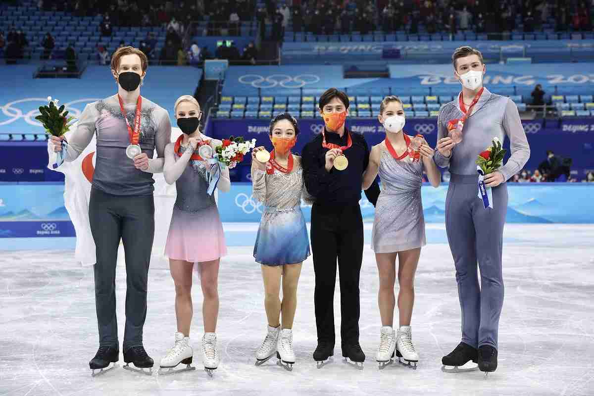 【五輪】「りくりゅう」まさかの5位発進、リフトでミス73・11点、木原龍一は約10秒間動けず　三浦は「いつも通りではなかった」…日本初のペア金へ巻き返す