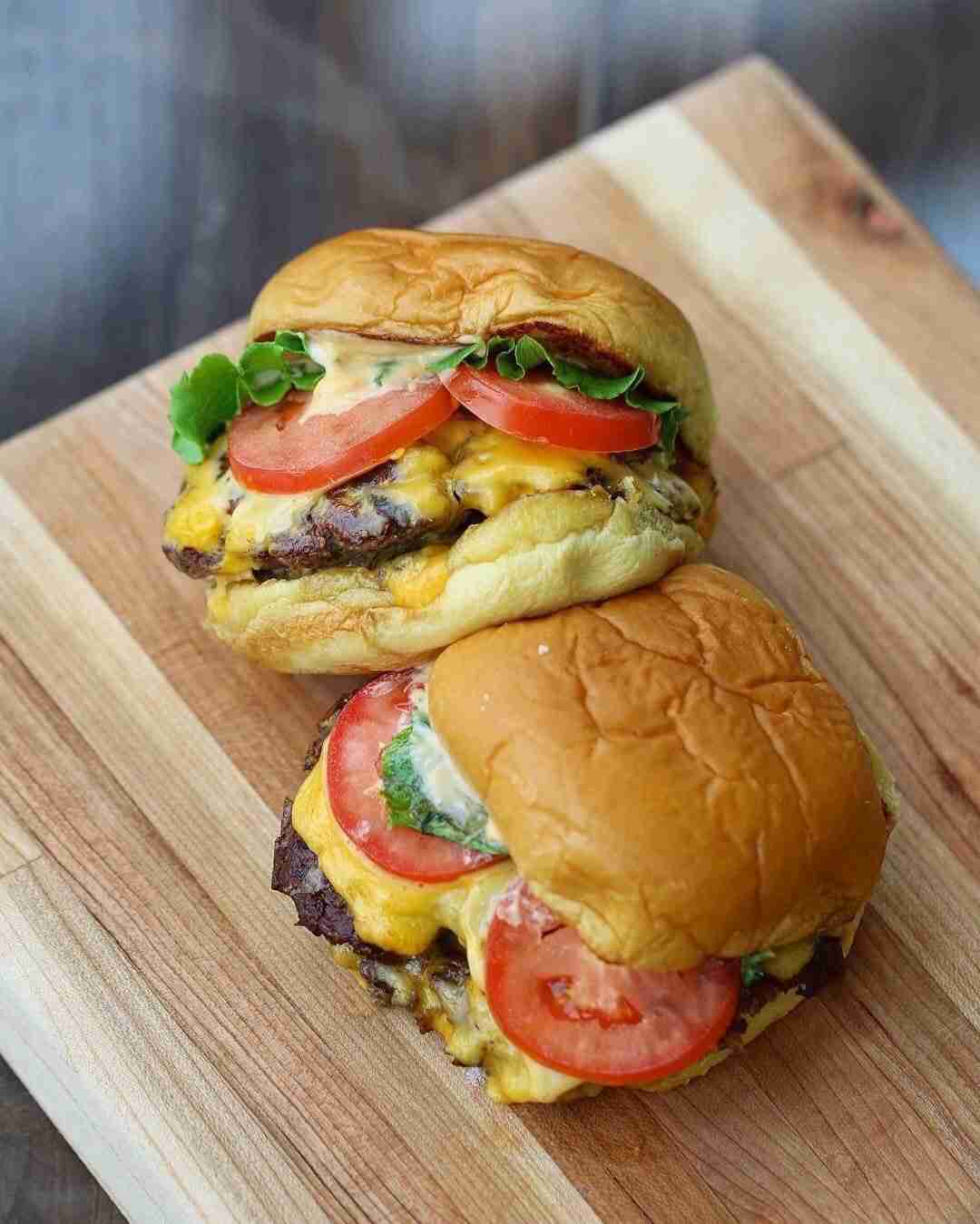 ガッツリ飯好き女子集合