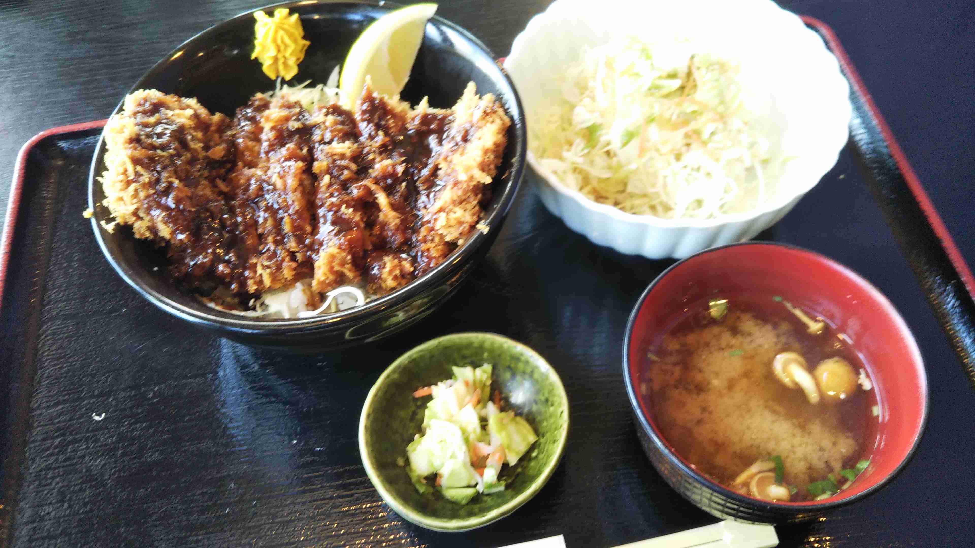 ガッツリ飯好き女子集合