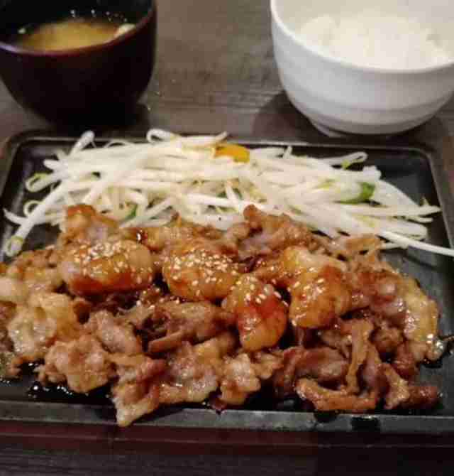 ガッツリ飯好き女子集合