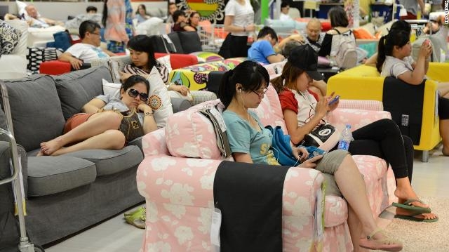 イケア「学生たちがレストランで長居…大歓迎です！」　お金をあまり使わない層も受け入れる“超おおらか戦略”の深い狙い