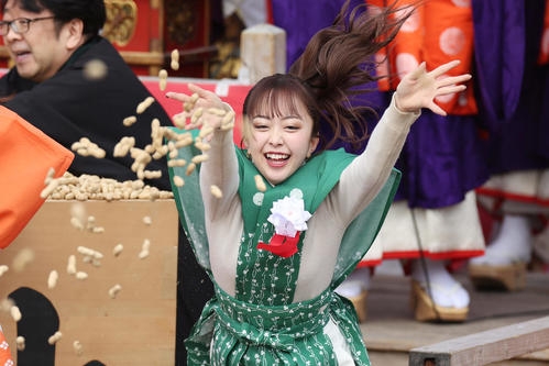 いろんな有名人の豆まきが見たい