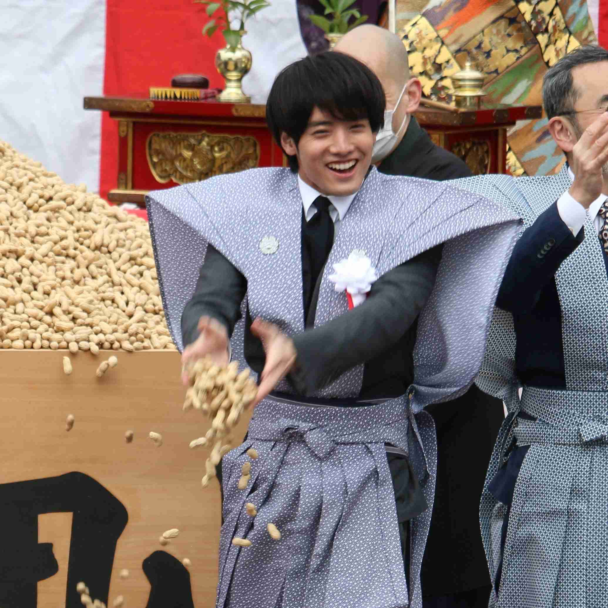 いろんな有名人の豆まきが見たい