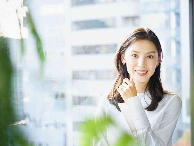「仕事ができる女」ほど結婚できない？容姿端麗なハイスペ女性でも売れ残る現実【恋愛婚活心理学者が解説】