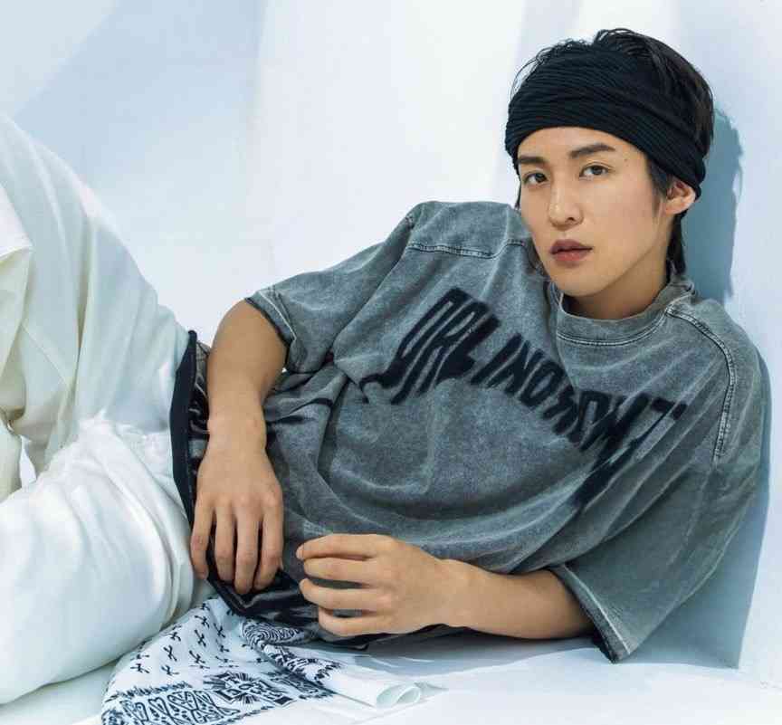 Snow Man目黒蓮、理想の将来像「イケてるおじさんになりたい」　『25ans』でメンバーとの交流も明かす