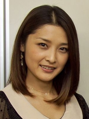 派手顔ではない美人・イケメン