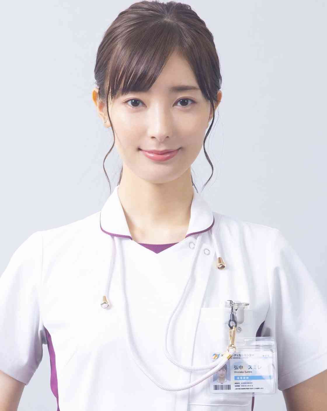 派手顔ではない美人・イケメン