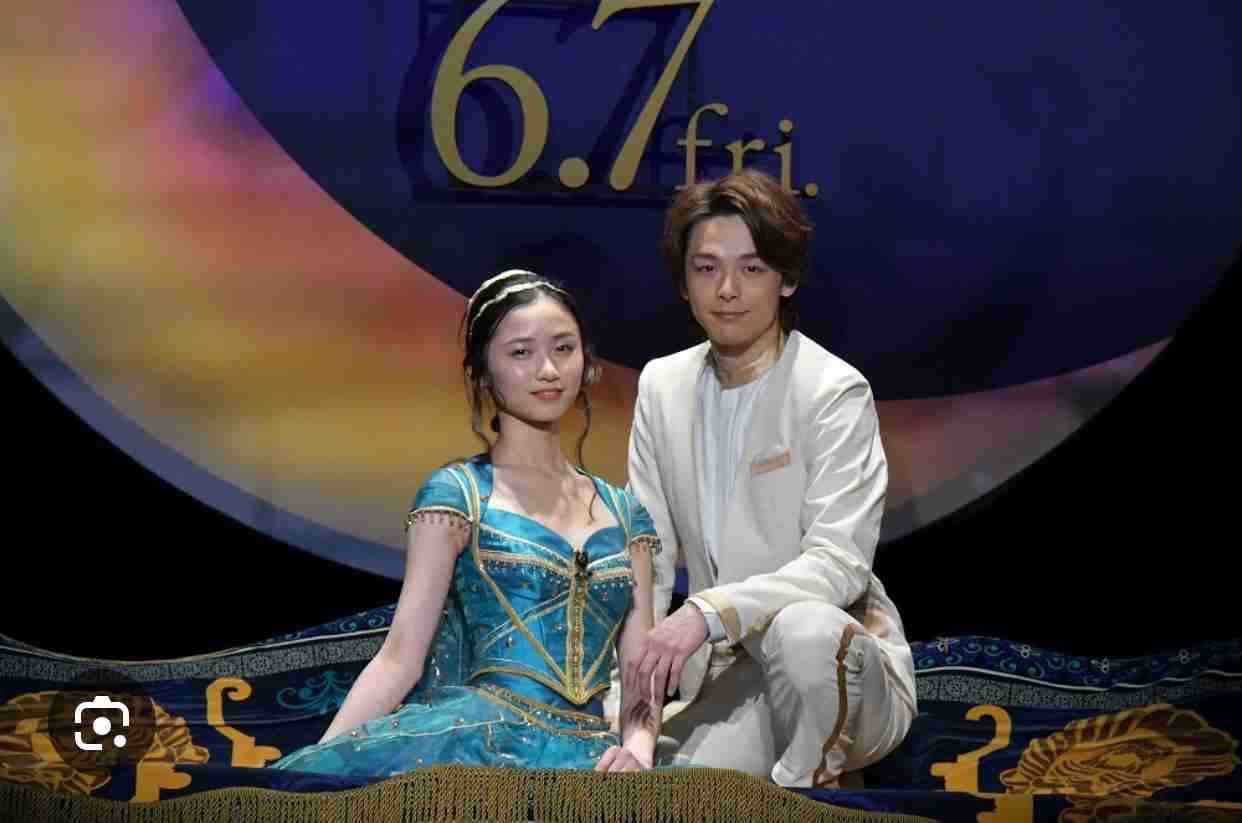 派手顔ではない美人・イケメン