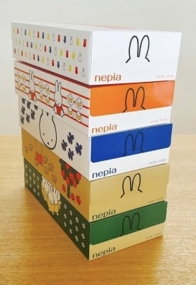 ティッシュペーパーの箱ってださいの多くないですか？