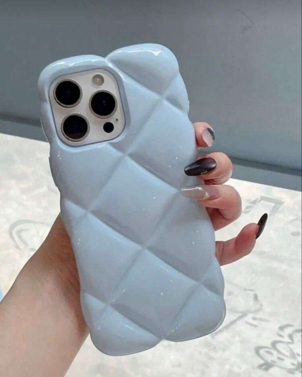 スマホケースどんなの使ってる？