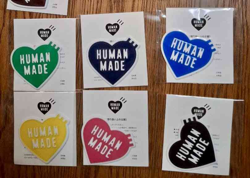 スマホケースどんなの使ってる？