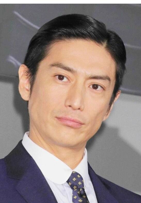 俳優復帰から2年…今の伊勢谷友介　激変した姿に驚がく「初めて見る」「さすがに年齢不詳」
