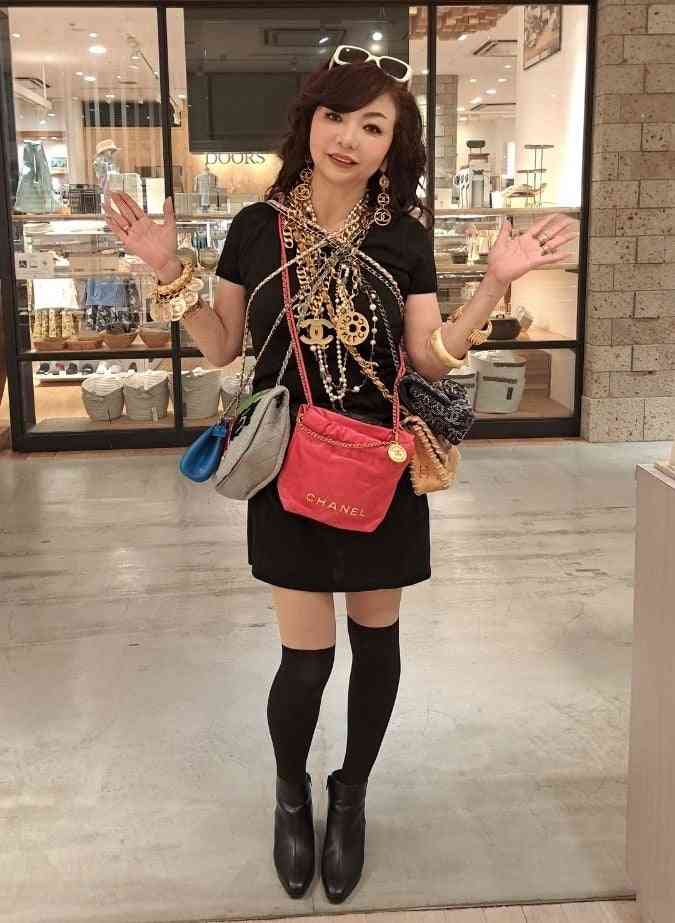 ハイヒール・モモコ「長男の披露宴」お嫁さんも顔出し「芸能人並みに可愛い」とアイドル級の美ぼうが話題