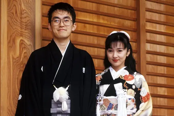 お人形さんみたいな顔