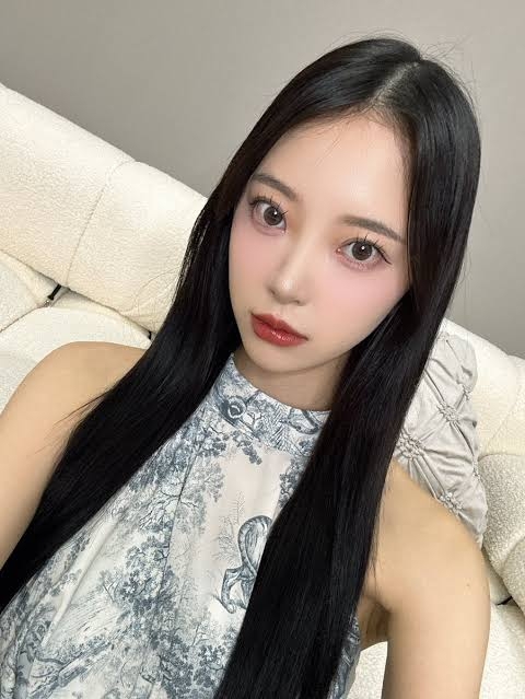 重盛さと美　爆売れ自費出版写真集「肛門の赤みを…」衝撃告白　共演者騒然、さんまも「そら売れる!!」