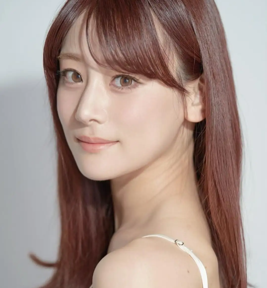 重盛さと美　爆売れ自費出版写真集「肛門の赤みを…」衝撃告白　共演者騒然、さんまも「そら売れる!!」