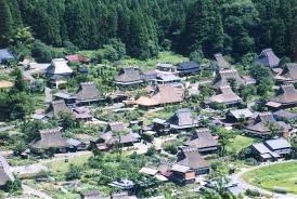 「突然いなくなるような子ではない」京都小5・安達結希さん（11）が行方不明 校内カメラに姿なし、目撃者ゼロ…卒業式の日に学校で何が起きたのか