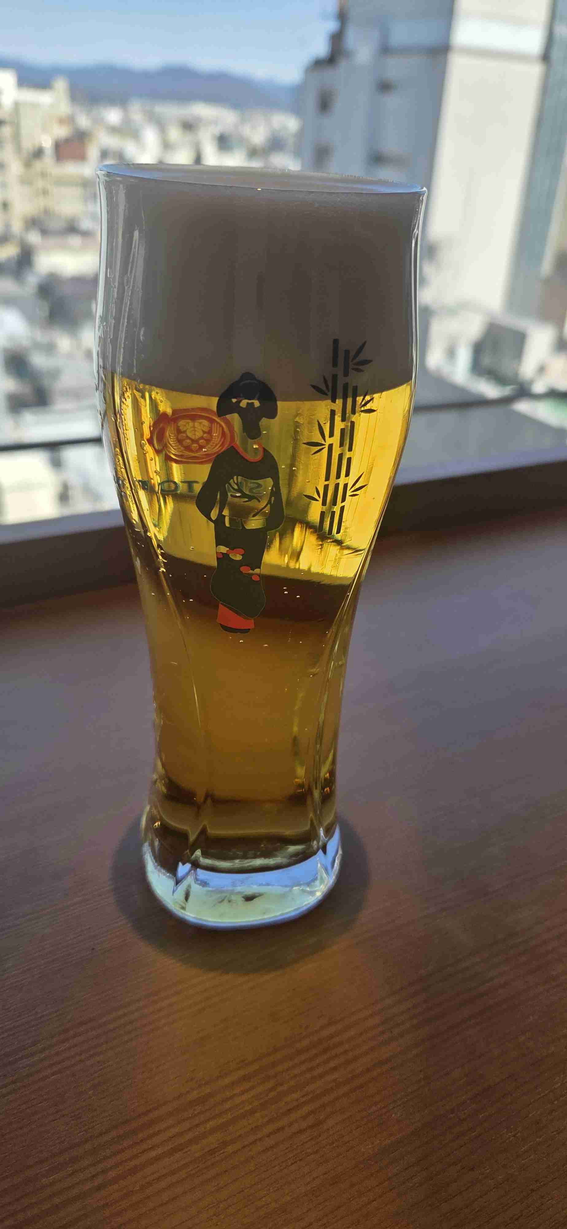 なぜ最近の若い子たちは、ビールをあまり飲まないのか
