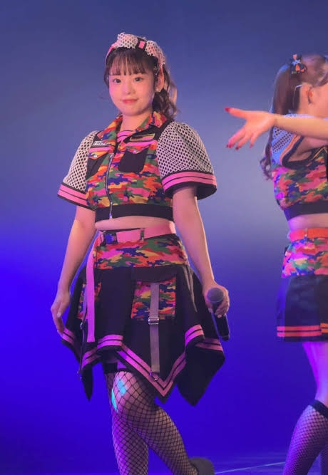 「来週29歳になります、誰か貰ってください」アイドルの自撮りにネット衝撃「子供さんですよね?」