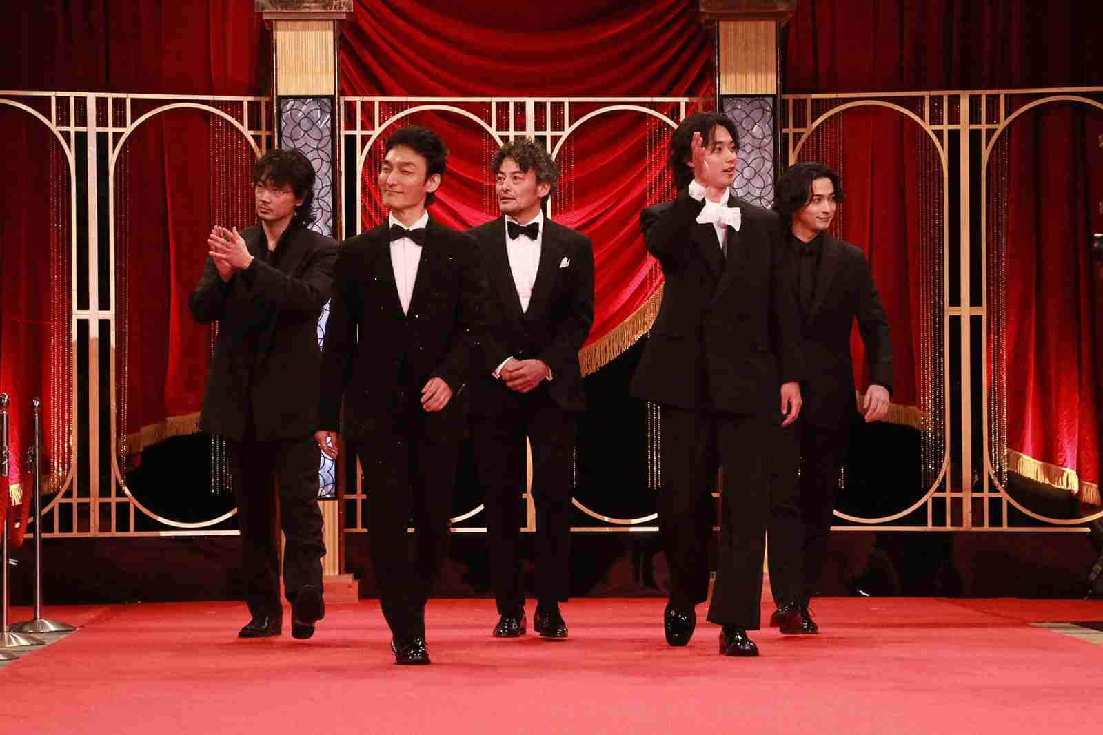 歴代の日本アカデミー賞の衣装が見たい