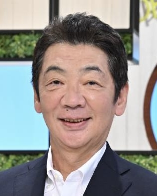 イケメンの画像だけで1000コメントを目指すトピ