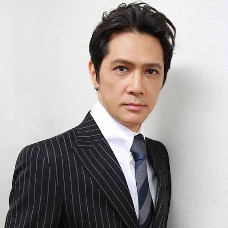 イケメンの画像だけで1000コメントを目指すトピ