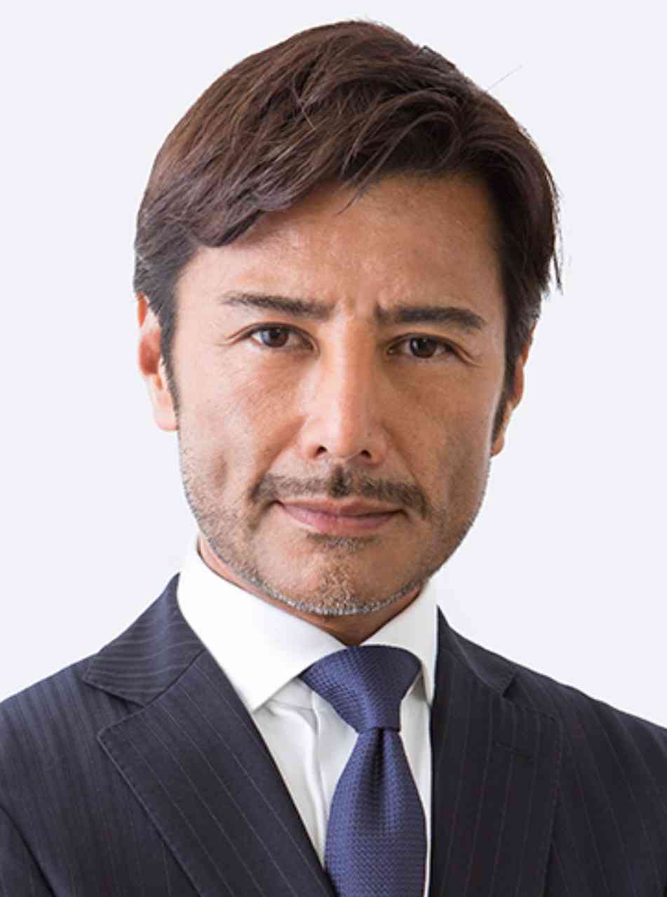 イケメンの画像だけで1000コメントを目指すトピ