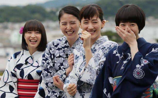 鼻で笑ってしまう