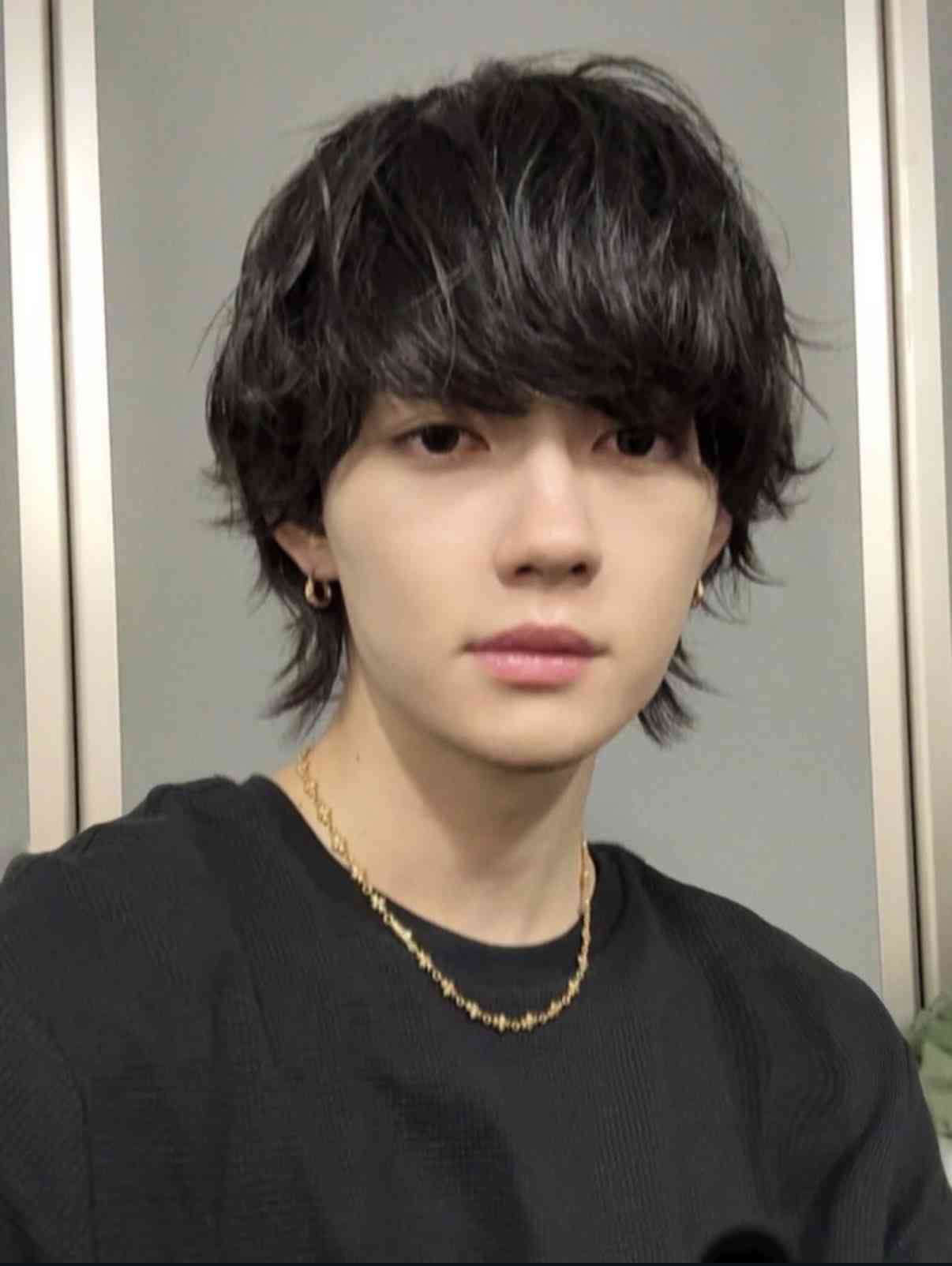【佐野勇斗】28歳の誕生日を報告　「上京して早10年…」これまでを振り返り「全部正解にできた気がします」　「爆裂楽しい未来をもぎ取り滅」【M!LK】