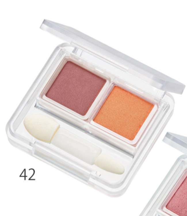 パーソナルカラーが合わなくても使えるかもしれないコスメ