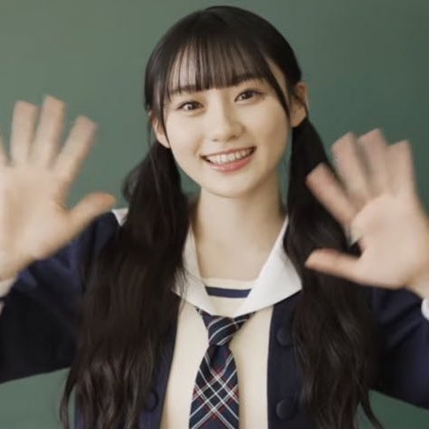 乃木坂46川﨑桜初写真集、発売前重版決定　先行カットの累計閲覧は2800万回超えの大注目