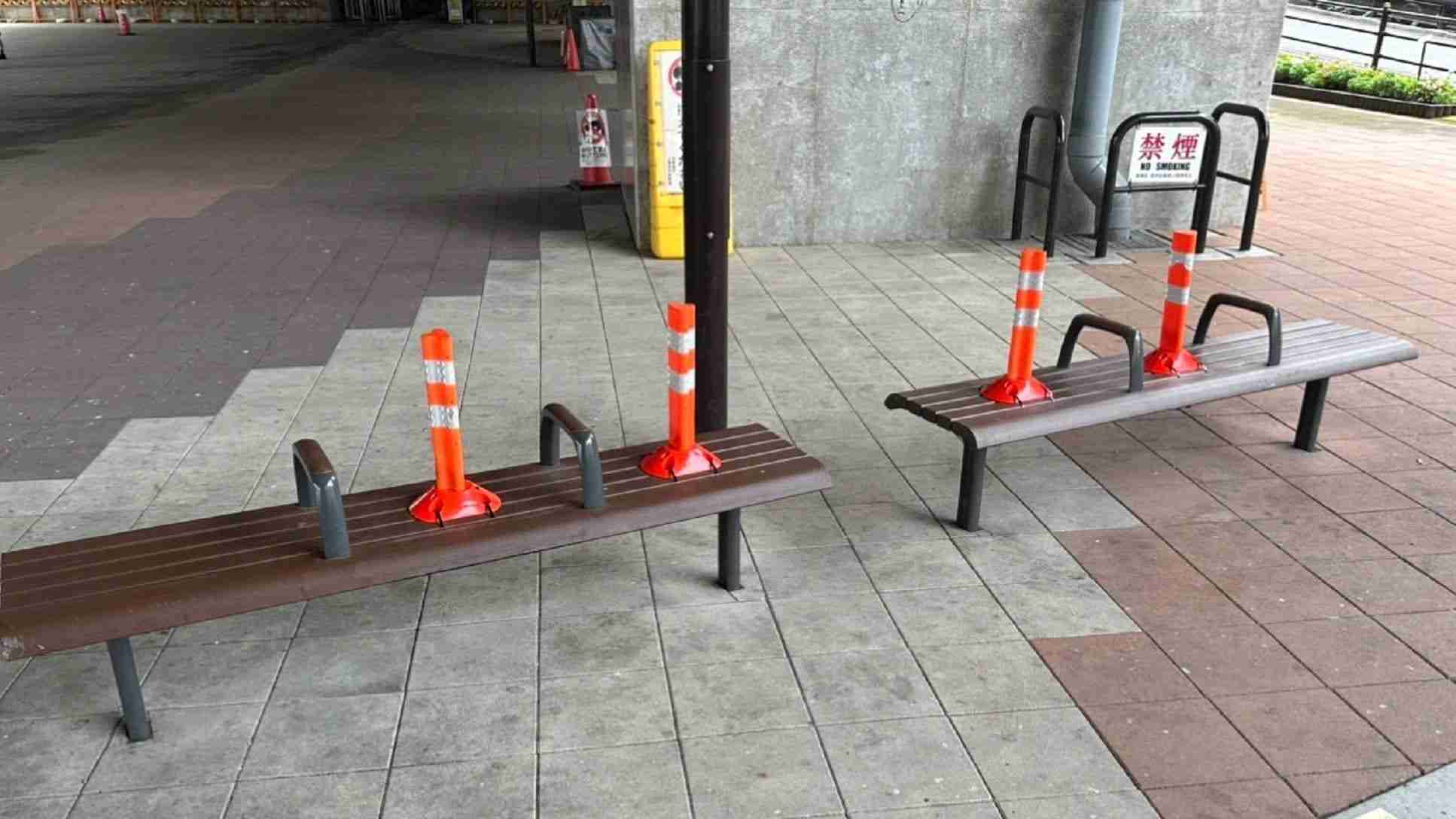 JR大阪駅にはゆったり腰かけられるベンチが随所にあって『余白』がある大都会なところがいい「混んでるカフェに入るより座る場所見つかる」