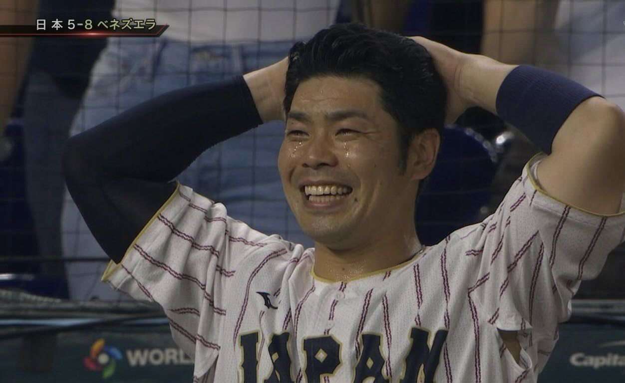 【WBC】侍ジャパンが帰国　ファン400人集結も選手の笑顔はなし　井端監督はうつむき