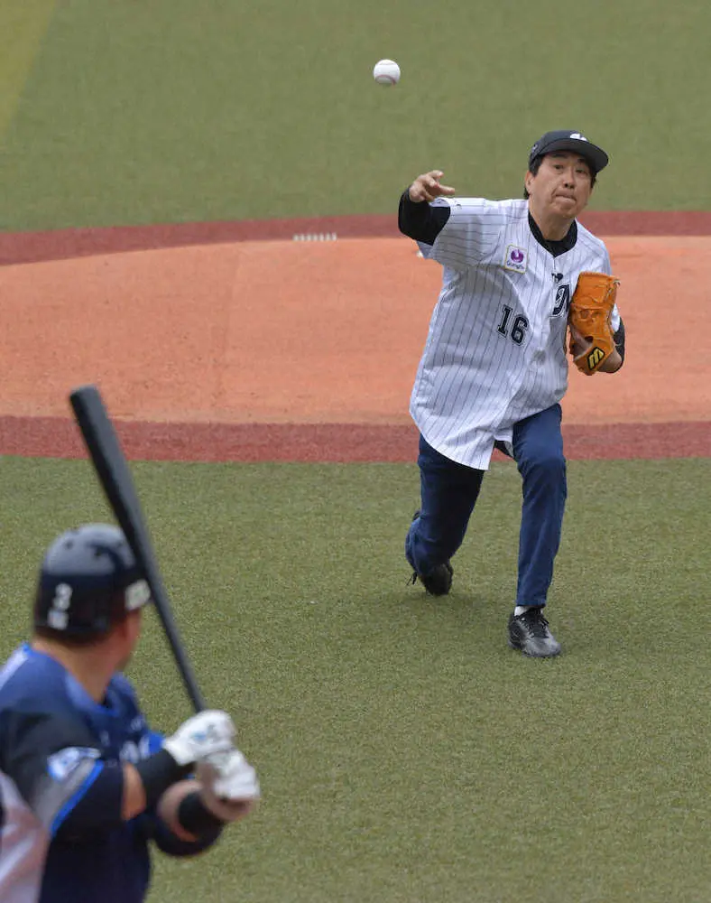 里崎智也、“芸能人の始球式”に苦言　サービス精神も…選手目線で「マジでやめてほしい」
