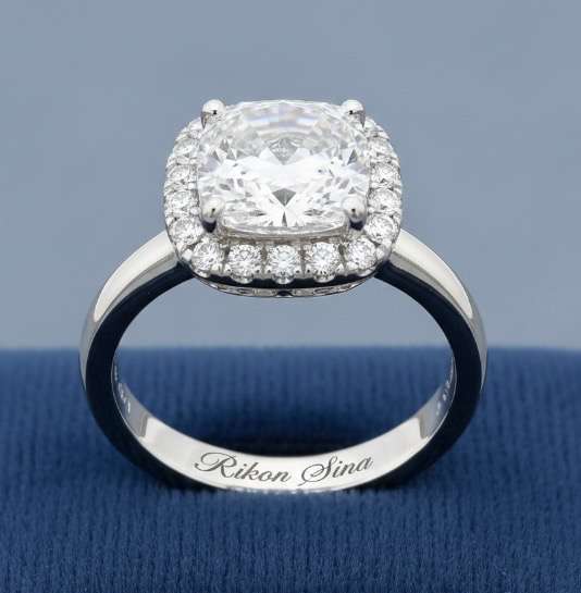 結婚後の婚約指輪