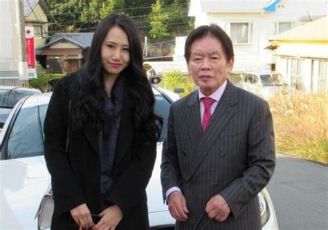 《一周忌過ぎても決着せず》みのもんたさん「遺産40億円」巡り遺族間の協議が難航「1日50万円の延滞税」発生か　亡き妻のために建てた20億円豪邸は塩漬け状態に