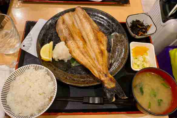中田翔さんが不満吐露「東京で食べるホッケは、こういう言い方していいか分からないですけど、マズイです」…ケンミンSHOWに初出演
