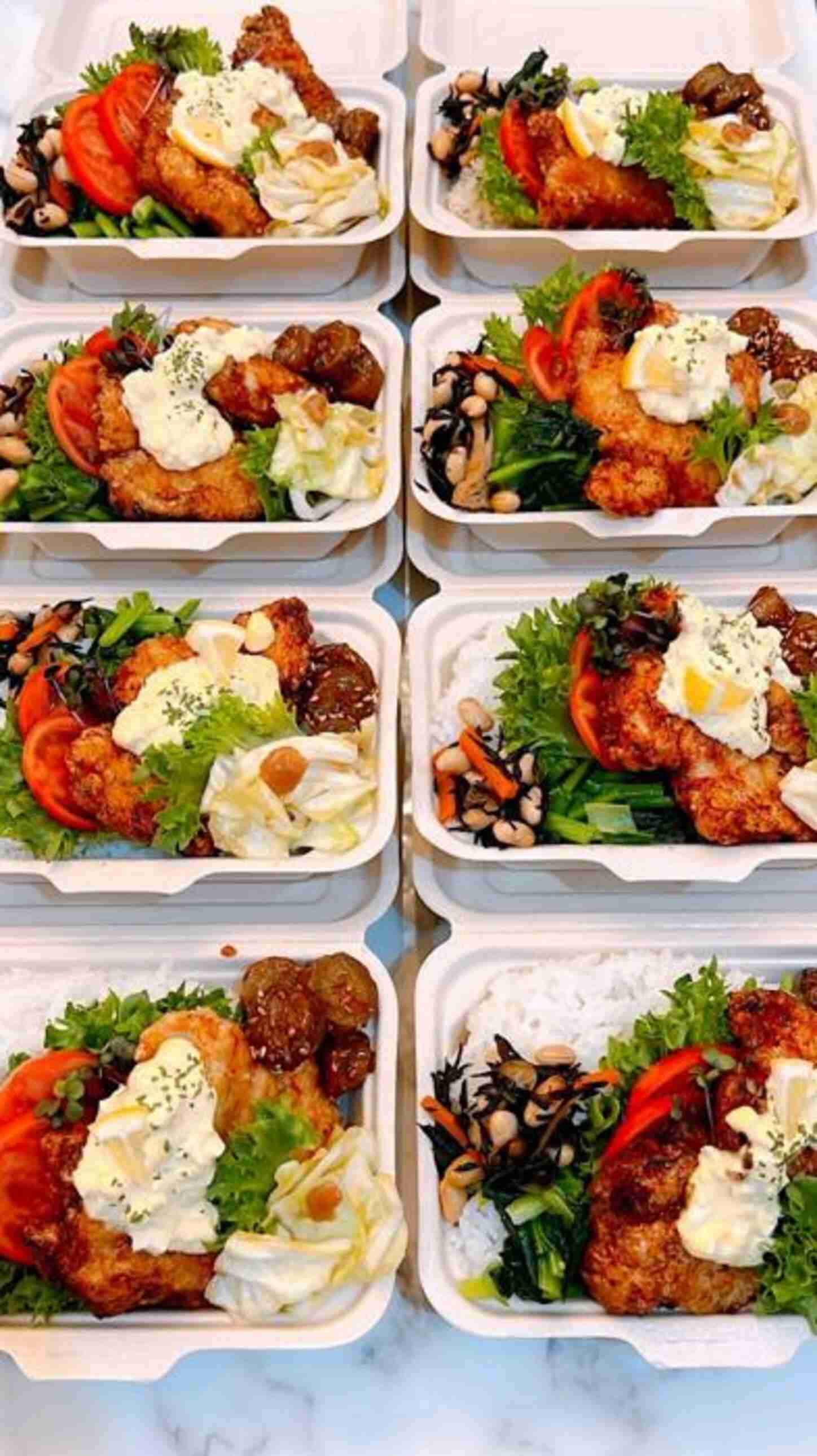 ハイヒール・モモコ、手作り弁当4つ披露 白米・赤飯・スパゲティなどぎっしり「ボリューム満点」「食べ応えありそう」と反響