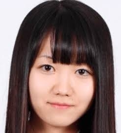 「お顔とんでもなく小さい」大谷映美里、マスク姿の投稿に反響!