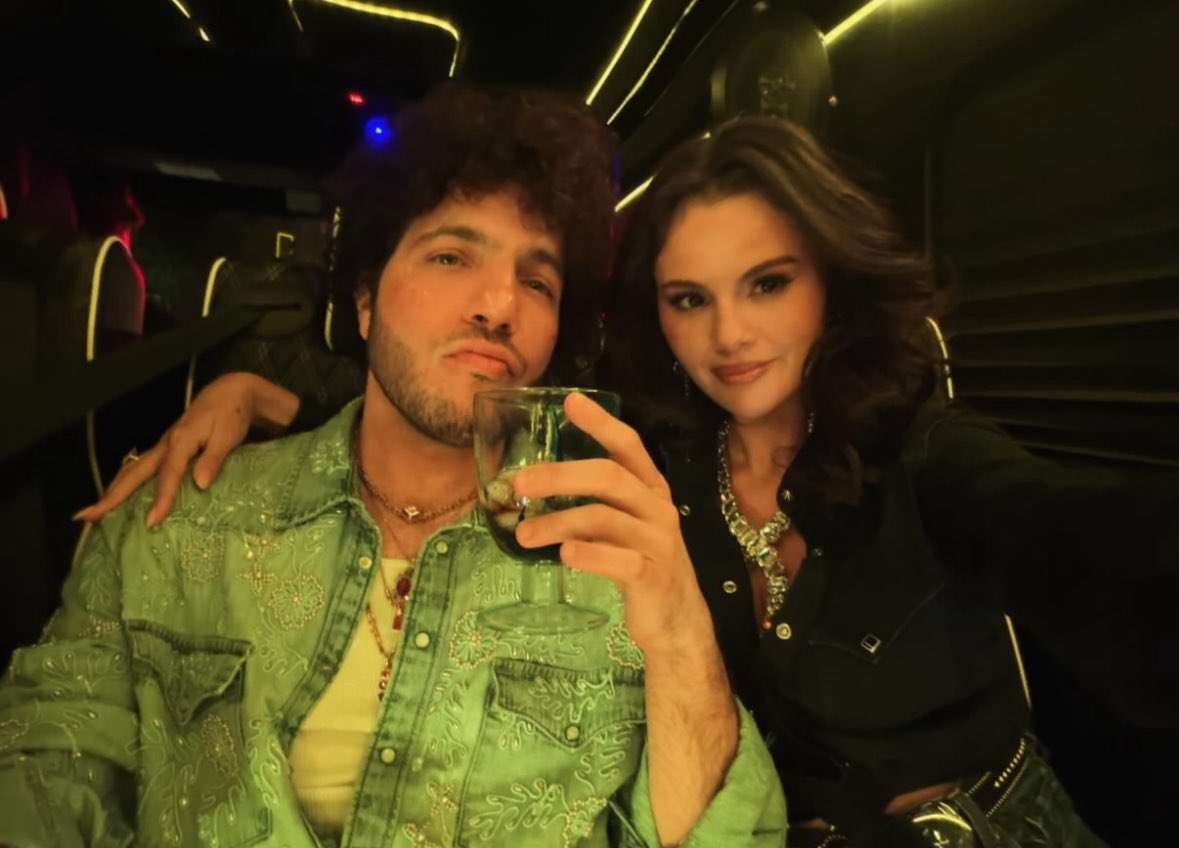 セレーナ・ゴメスのファン、夫ベニー・ブランコの不潔さに驚愕　真っ黒な足の裏に「なぜ結婚？」の声　オナラもわざと聞こえるように…